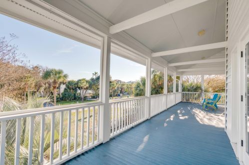 2201 Palm Blvd, Isle Of Palms SC  29451-2349 exterior