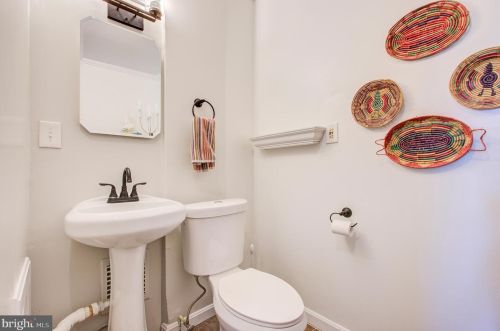 501 Tulip Ave, Silver Spring MD 20912-4345 exterior