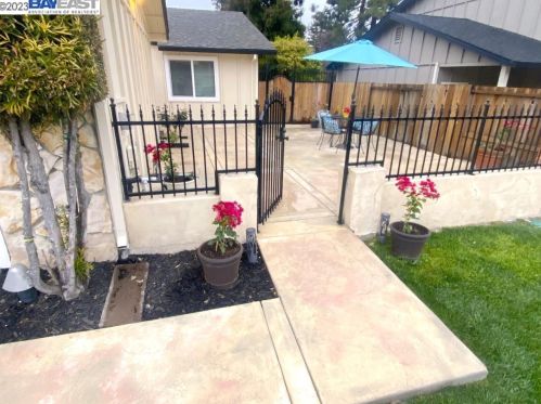 2791 Dos Rios Dr, San Ramon, CA 94583-2035