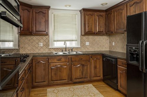 654 Holly Ave, Saint Paul MN  55104-7123 exterior