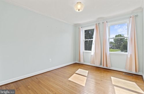 901 Balboa Dr, Silver Spring MD 20905-7422 exterior