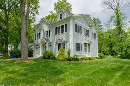 12 Ellers Dr, Chatham Township, NJ 07928-2219