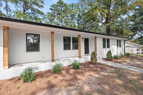 1160 Mccormick Way, Marietta, GA 30008-4422