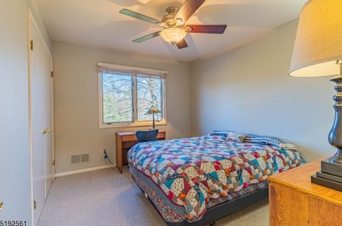 4 Theodore Dr, Dover NJ  07869-1913 exterior