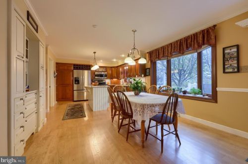 2078 Jarvis Rd, Lancaster PA  17601-6026 exterior