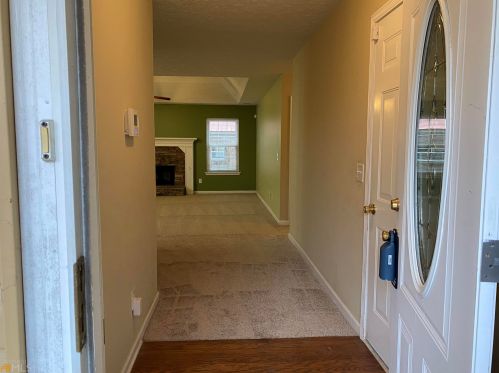 50 Branchwood Dr, Porterdale, GA 30016-4565