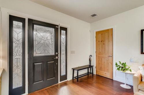 2009 2nd St, Austin TX  78702-4515 exterior