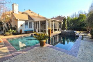 3213 Club Breeze Dr, Memphis TN  38125-8876 exterior