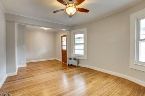 7 Chapman St, Bloomfield NJ  07003-3710 exterior