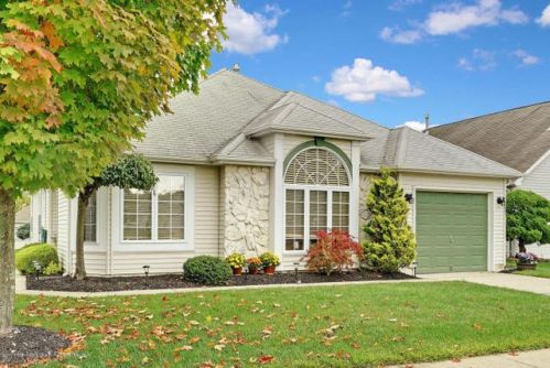 27 Baker Dr, Jackson Twp, NJ 08527-3907