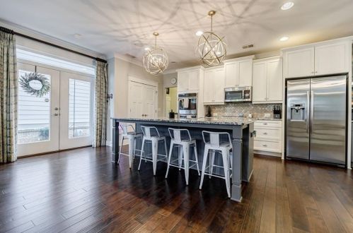 1716 Whitfield Parc Cir, Smyrna GA 30080-2205 exterior