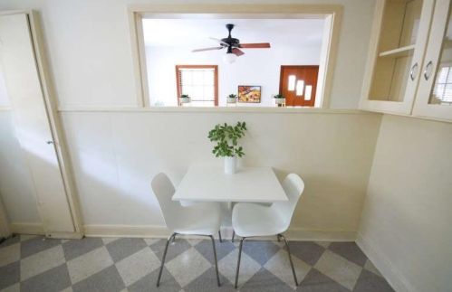 407 Annie St, Austin TX  78704-3509 exterior