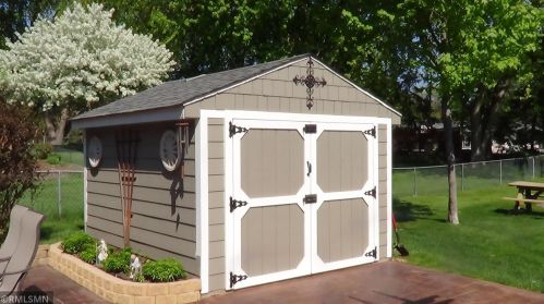 1951 Birch St, Saint Paul MN  55110-4218 exterior
