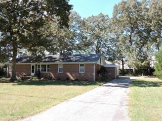146 Stillwood Dr, Manchester, TN 37355-7341