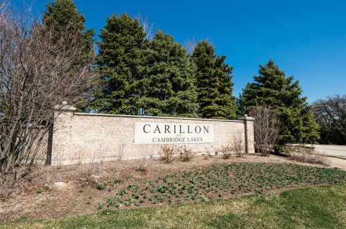 1594 Hannah Ln, Pingree Grove IL  60140-5415 exterior