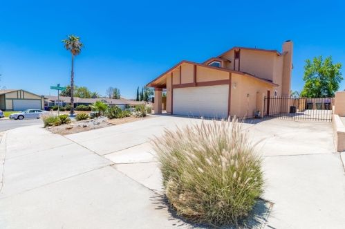 2351 Ditto Dr, San Bernardino, CA 92407-2283