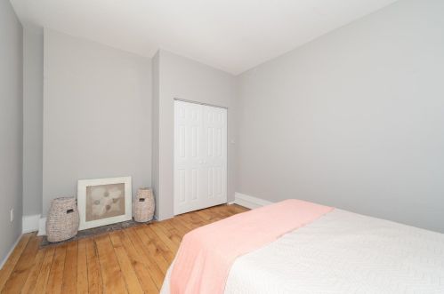 2612 Hemlock St, Cincinnati OH  45206-1608 exterior