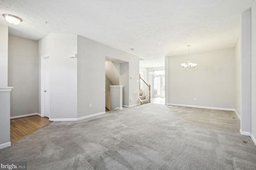 7009 Dasher Farm Ct, Columbia, MD 21045-8207