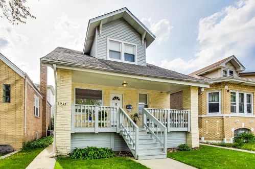 2928 Marmora Ave, Chicago, IL 60634-5119