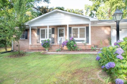1225 Minister Dr, Tucker, GA 30084-1329