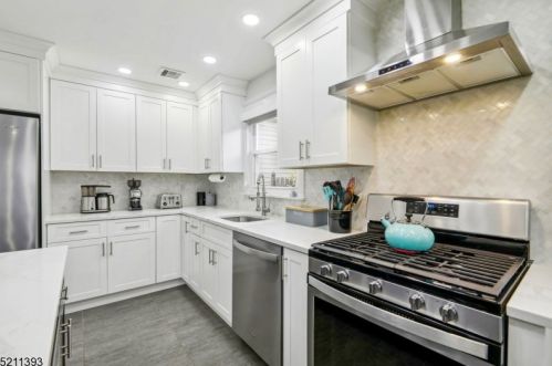 30 Highland Ave, Maplewood NJ  07040-1844 exterior