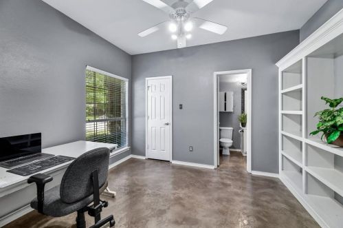 2311 Norwich Dr, Carrollton TX 75006-2632 exterior