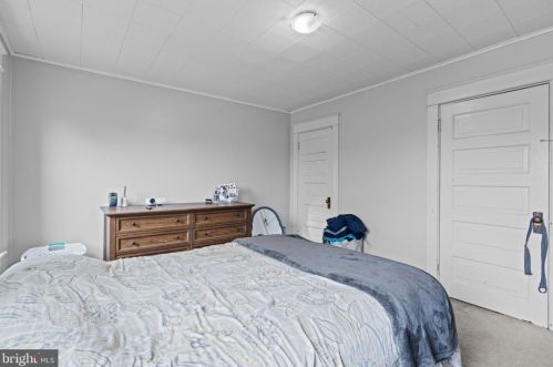 428 Ross St, Lancaster PA  17602-1944 exterior