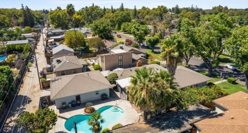 1432 Marshall St, Turlock CA 95380-4133 exterior