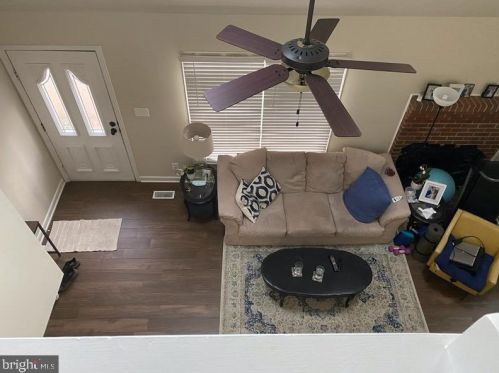 5 Lafayette Sta, Fredericksburg, VA 22401-6069