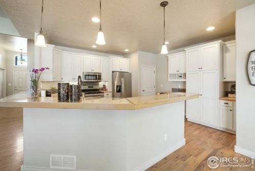 501 56th Ave, Greeley CO  80634-4443 exterior