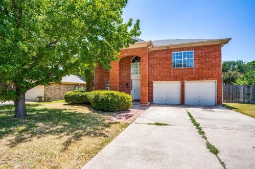 1720 Wren Dr, Midlothian, TX 76063-3358