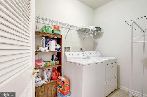 166 Copperfield Dr, Trenton NJ  08648-2583 exterior