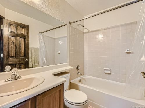 4054 Richfield Way, Denver CO  80013-3249 exterior