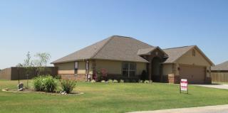 1204 Apple Creek Dr, Elgin, OK 73538-8840