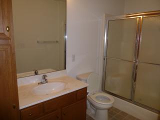 9 Wheatstone Ln, Lebanon PA  17042-7667 exterior