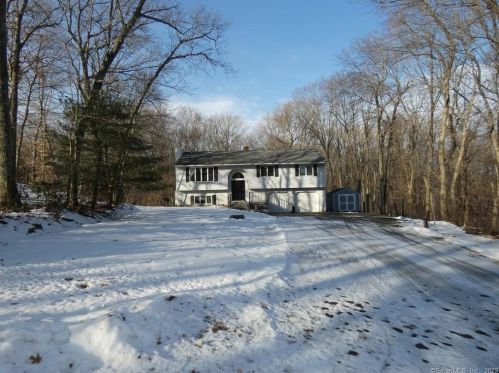 129 Central Ave, Waterbury, CT 06702-1209
