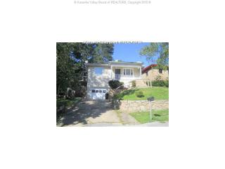 2084 Oakridge Dr, Charleston WV  25311-1123 exterior