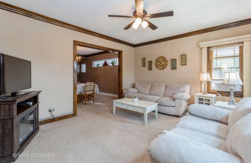 5738 School St, Chicago, IL 60634-4347