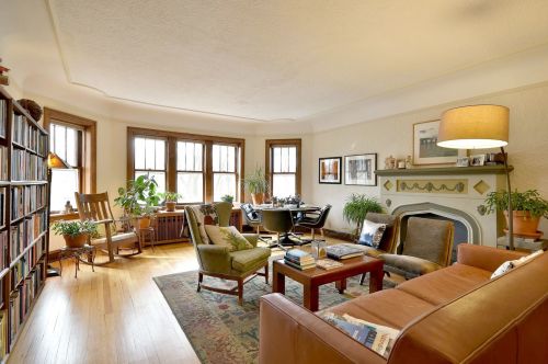 122 East Ave, Oak Park, IL 60302-2960