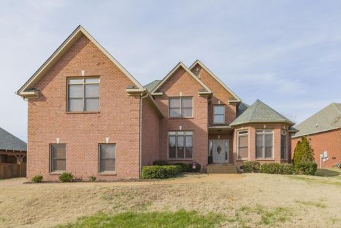 2105 Amanda Meadow Ct, Hermitage, TN 37076-3735