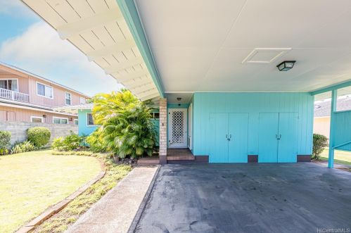 1443 Haloa Dr, Honolulu HI  96818-1945 exterior