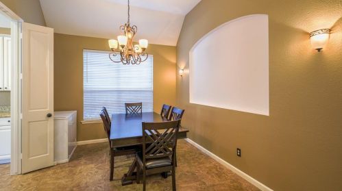 4121 Burnhill Dr, Plano TX  75024-7308 exterior
