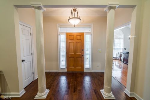 246 Little Bear Dr, Cataula, GA 31804-4456