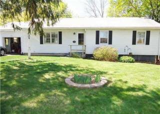 485 Ballfall Rd, Middletown CT  06457-2372 exterior
