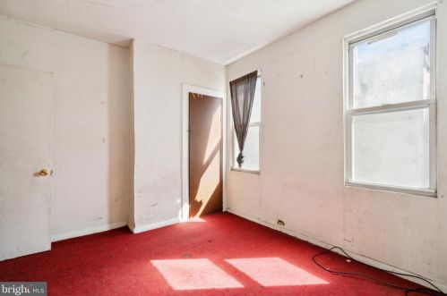 3413 10th St, Philadelphia PA 19148-0053 exterior