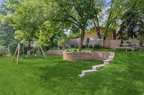 2225 Dahl Ave, Saint Paul MN  55119-5886 exterior