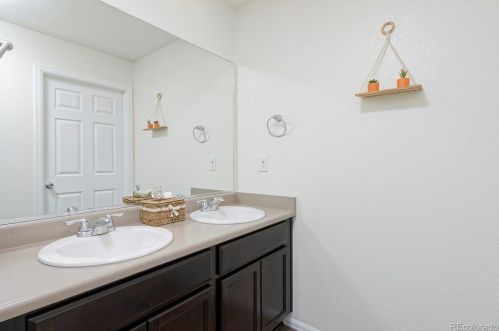 1821 Jade Ave, Denver CO 80603-5867 exterior