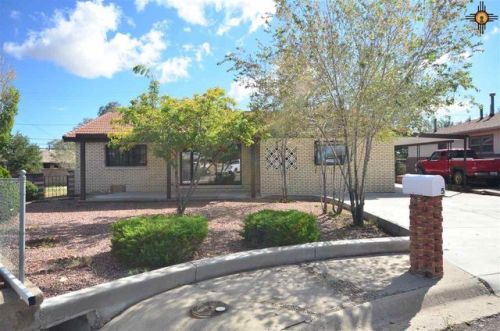 1109 Idaho Cir, Gallup, NM 87301-5432