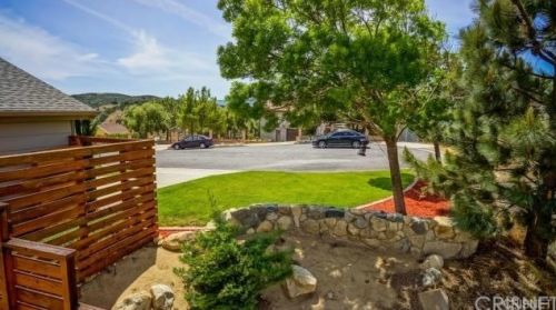 13225 Lonetree Dr, Leona Valley, CA 93532-1502