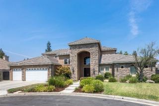 634 Ahwahnee Ave, Fresno, CA 93720-2179